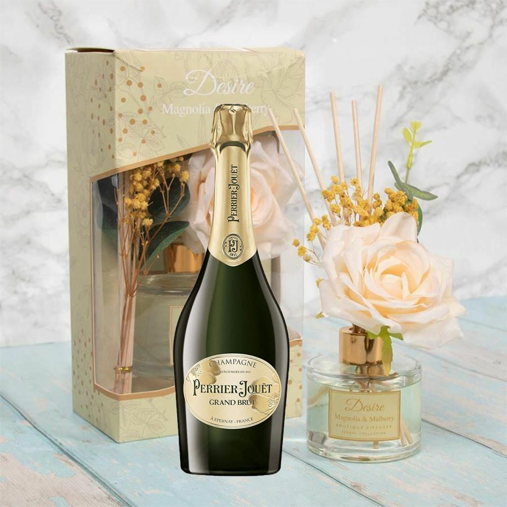 Perrier Jouet Grand Brut Champagne 75cl With Magnolia & Mulberry Desire Floral Diffuser